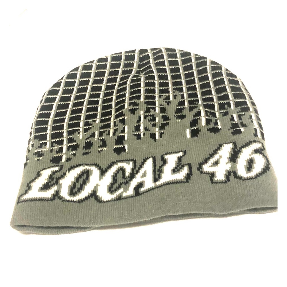 Men’s Local 46 Black & Grey winter skull hat NWOT